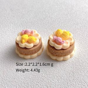 Breloques en résine 3D en forme de gâteau de dessin animé, effet brillant et effet goutte d'huile, pour décoration DIY avec colle crème et coque de téléphone portable - Product Image 4