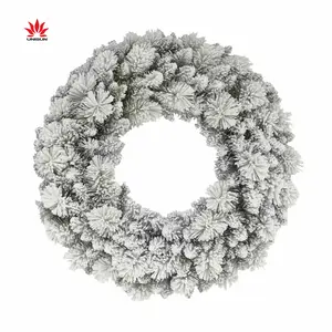 2024 Neues Design hochwertiger Weihnachts-PE-PVC-Weißkrans für Feiertag Hochzeit Party-Dekoration Kunstgeschenke
