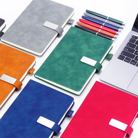 Ensemble de cahiers A5 en polyuréthane élégants de luxe avec couverture en cuir magnétique durable ensemble de cahiers de bureau recharge de stylo ensemble de cahiers cadeau durable