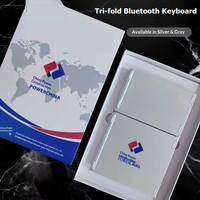 Cadeau d'entreprise pour les entreprises technologiques - Clavier et souris Bluetooth pliables, coffret cadeau au design moderne pour les réunions et les événements