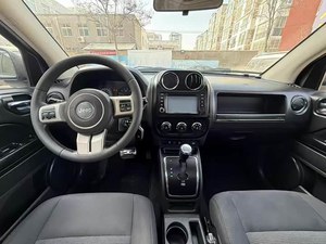 Véhicules SUV compacts à conduite à gauche, 4 portes, 5 places, de Chine, vente en gros, Beijing Automotive <span class=keywords><strong>2016</strong></span> BJ40, expédition vers l'Afrique de l'Est - Product Image 5