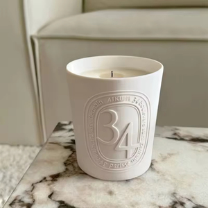 AIKUN Luxury Soy Wax Long Burning Customized Aromatherapy Candles for Home Bedroom Hotel Spa Relaxation - Product Image 3