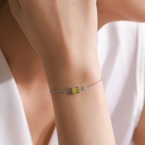 Pulsera de Cadena Cuadrada con Circonita Amarilla Corte Radien en Plata de Ley S925, Exclusivamente para Mujer, Versión de Cobre Personalizable - Product Image 5