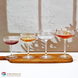 Copa <span class=keywords><strong>de</strong></span> <span class=keywords><strong>Gin</strong></span> Moderna <span class=keywords><strong>de</strong></span> Plástico Transparente <span class=keywords><strong>de</strong></span> 190 ml, Copa <span class=keywords><strong>de</strong></span> Cóctel <span class=keywords><strong>de</strong></span> Cristal SAN para Sidecar, para Uso en Bares y Clubes - Product Image 5