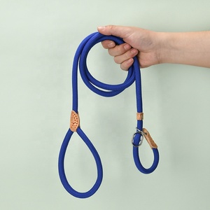 <span class=keywords><strong>Guinzaglio</strong></span> a Scorrimento <span class=keywords><strong>per</strong></span> <span class=keywords><strong>Cani</strong></span> Anti-Tiro e a Prova di Fuga con Corda Elastica Ammortizzante in Nylon Resistente <span class=keywords><strong>per</strong></span> Addestramento di <span class=keywords><strong>Cani</strong></span> di Taglia Piccola, Media e Grande - Product Image 5