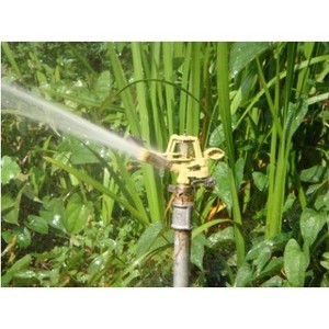 Adjustable 360-Degree Rotating Alloy Lawn Sprinkler Head 360-Degree Water Sprayer Beam for Greening & Yard Maintenance - Product Image 3