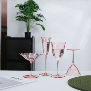 Verre à vin en forme de fleur <span class=keywords><strong>rose</strong></span> européenne, flûte à champagne pour événement de mariage, verre à cocktail <span class=keywords><strong>martini</strong></span> pour bar - Product Image 1