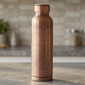 Bouteille isotherme à double paroi en cuivre antique de haute qualité, personnalisable, écologique, résistante au lave-vaisselle, pour usage extérieur, avec couvercle. - Product Image 1