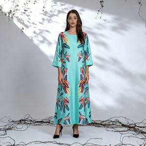 Abaya élégante en polyester imprimé sur mesure de haute qualité pour femmes musulmanes, fournisseur en gros - Product Image 1