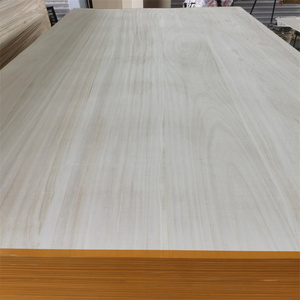 Planches <span class=keywords><strong>de</strong></span> <span class=keywords><strong>bois</strong></span> <span class=keywords><strong>de</strong></span> peuplier non finies, <span class=keywords><strong>bois</strong></span> <span class=keywords><strong>brut</strong></span> <span class=keywords><strong>de</strong></span> peuplier, panneaux collés sur le chant pour la fabrication <span class=keywords><strong>de</strong></span> meubles - Product Image 1