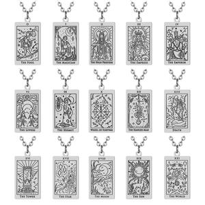 Diseño Original europeo y americano nuevo TAROT Tarot colgante tarjeta collar hombres y mujeres collar de acero de titanio a juego - Product Image 2
