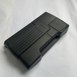 Cubierta de batería adecuada <span class=keywords><strong>para</strong></span> <span class=keywords><strong>Volkswagen</strong></span> <span class=keywords><strong>Tiguan</strong></span> L, protección del polo positivo, cubierta a prueba de óxido - Product Image 1