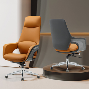 Silla Ejecutiva de Oficina de Cuero con Respaldo Alto, Moderna, Giratoria, Ajustable y con Elevación para CEO o Gerente - Product Image 4