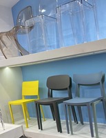Chaises de salle à manger empilables en plastique PP de couleurs OEM contemporaines modernes et bon marché à vendre