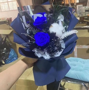 Fornitura di fabbrica bomboniere Bouquet di Rose Bouquet di fiori stabilizzati regalo per <span class=keywords><strong>la</strong></span> fidanzata - Product Image 6