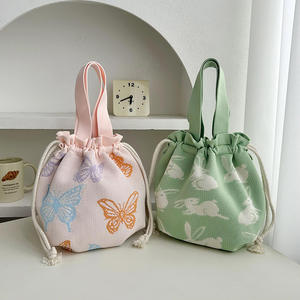 Großhandel Günstige Gewebte Strand Eimer tasche Damen Gestrickte Tier Panda Blume Handtasche Mit Kordel zug - Product Image 3