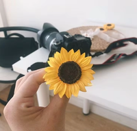 Diffuseur de parfum 3D Tournesol pour grille d'aération de voiture, en plâtre naturel, élégant motif floral, accessoires intérieurs de voiture pour femme, cadeau