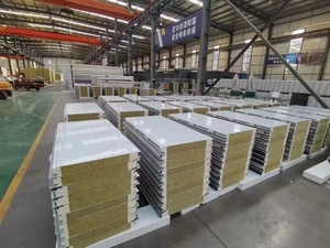 Panel sándwich de acero galvanizado PU núcleo de lana de roca EPS <span class=keywords><strong>para</strong></span> techo de pared edificio de fábrica <span class=keywords><strong>aislamiento</strong></span> <span class=keywords><strong>acústico</strong></span> <span class=keywords><strong>térmico</strong></span> - Product Image 4