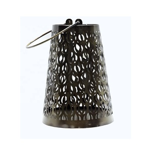 Customized Handmade Modern Style Iron <b>Metal</b> <b>Lantern</b> Unique Antique Gold Hurricane Candleholder for Christmas Home Decoration - Product Image 5