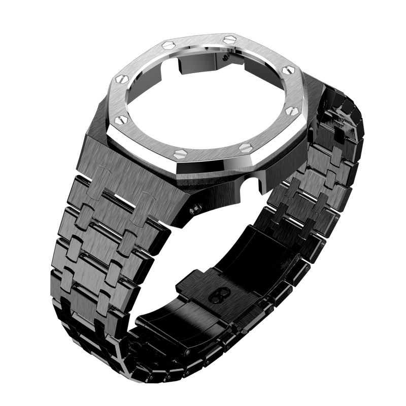 Black case silver bezel