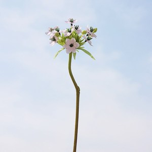 Prix d'usine – Fleurs artificielles en velours de 65 cm : Lys Cœur Sacré et Fleurs de Prunier pour la décoration intérieure de bureau et de maison - Product Image 5