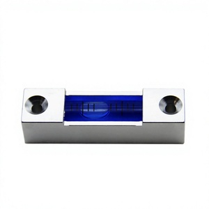 Nivel de burbuja cuadrado Heng Da Shui Ping Yi Metal Level 5814 de 1.5-5mm, grado industrial con orificios de instalación - Product Image 1