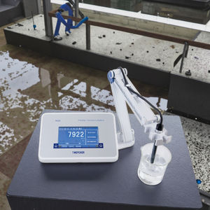 내장 열 프린터가 있는 OEM 맞춤형 실험실 벤치 탑 수질 측정기 전해 전도도 분석기 - Product Image 1