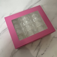 Vente en gros de boîte à 12 macarons au design personnalisé avec fenêtre et boîte intérieure en PET