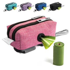 Dispensador de Bolsas para Desechos de Mascotas de Tela Oxford Personalizado con Clip de Mosquetón de Doble Cremallera y Bolsas Degradables para Almacenamiento de Excrementos de Perro - Product Image 1