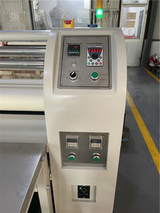 Máquina de Transferencia de Calor por Aceite de 1.7m con Ajuste Automático, Prensa de Calor con Rodillos y Función de Desmontaje de la Cinta Transportadora - Product Image 3