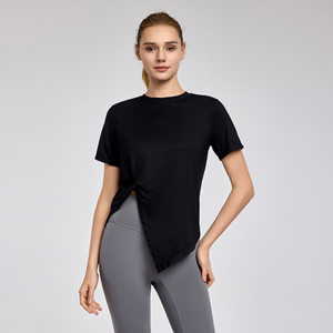 Camiseta de yoga para mujer al por mayor con nudo lateral, dobladillo asimétrico, manga corta, de secado rápido, transpirable, ropa deportiva OEM ODM - Product Image 6
