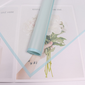 <span class=keywords><strong>Film</strong></span> d'emballage <span class=keywords><strong>plastique</strong></span> étanche pour fleur, livraison gratuite, 58x58cm, élément d'emballage à bord doré coloré, pour <span class=keywords><strong>fleuriste</strong></span> - Product Image 3