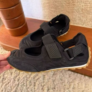 Chaussures de sport décontractées unisexes de style rétro brillant, personnalisées, de créateur, à lacets, tendance mode, avec amorti et empeigne en maille pour la marche - Product Image 6