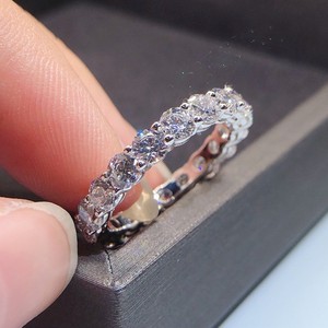 <span class=keywords><strong>Bague</strong></span> en <span class=keywords><strong>diamant</strong></span> de laboratoire pavé de haute qualité à <span class=keywords><strong>prix</strong></span> abordable, en <span class=keywords><strong>or</strong></span> <span class=keywords><strong>blanc</strong></span> <span class=keywords><strong>18</strong></span> <span class=keywords><strong>carats</strong></span>, avec <span class=keywords><strong>diamant</strong></span> CVD véritable, pour femme, <span class=keywords><strong>bague</strong></span> en <span class=keywords><strong>diamant</strong></span> synthétique - Product Image 3