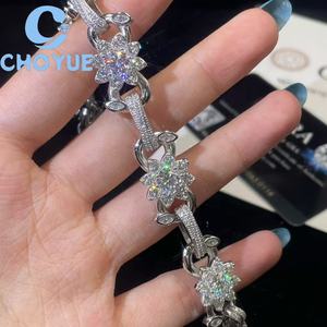 Pulsera de Eslabones Cubanos de Plata de Ley 925 con Moissanita de 13 mm y Diseño Floral, Joyería de Lujo Iced Out Unisex, Pasa la Prueba del Diamante GRA - Product Image 3