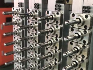 Hot Runner Pp Ps Pet Phôi Nhựa Tiêm Khuôn Giá Chai Bìa Khuôn - Product Image 3