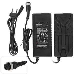 Cargador de Batería de Litio Ulip 18V-42V 1.7A 54.6V 58.8V 2A Adaptador de Corriente Universal con Certificación CE FCC para Herramientas Eléctricas MI - Product Image 3