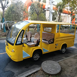Chariot utilitaire électrique ZOWN à quatre places, carrosserie ouverte, pour le transport de matériaux en usine et au parc. - Product Image 4