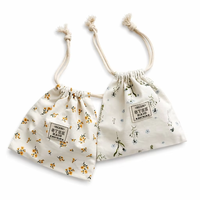 Sac de shopping en toile carrée de haute qualité avec cordon de serrage, logo personnalisé imprimé, sac à cosmétiques en toile de coton, pochette cadeau anti-poussière pour maquillage