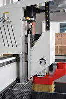 Router CNC 1325 de la Marca China SIGN Supply con Husillo Refrigerado por Aire ATC de Alta Gama para Fabricación de Muebles