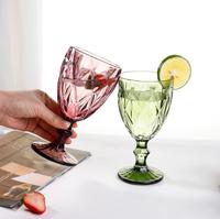 Accessoires de bar Verres à vin de couleur unie Verres à vin en cristal vintage gravés Gobelets à vin pour la décoration de fête de mariage