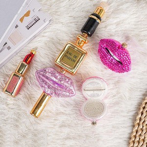 Adorno de <span class=keywords><strong>Navidad</strong></span> de cristal con purpurina, forma de lápiz labial, rosa festivo, <span class=keywords><strong>para</strong></span> decoración de uñas, adorno de tacón alto, <span class=keywords><strong>adornos</strong></span> de árbol de <span class=keywords><strong>Navidad</strong></span> soplados a mano con forma de boca rosa - Product Image 1