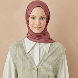 2025 Jersey de algodón liso de moda Hijab abrigo cómodo con costuras de alta calidad Popular entre las mujeres musulmanas para el otoño - Product Image 1