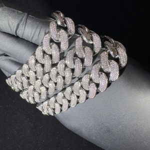 Cadena Cubana de Moissanita para Hombre, de Alta Calidad, con Incrustaciones de Diamantes, para Moda Urbana y Uso Diario, Disponible a Buen Precio - Product Image 5