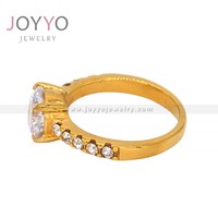 Hochwertige Edelstahl Engagement 18 Karat Gold Online natürliche Mossinat Diamantring einkaufen