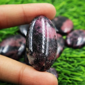 GEMAS DE LA INDIA de Calidad AAA+ Rodonita Roja Natural Cabujón Piedra Preciosa Suelta de Formas Variadas y Tamaño Libre con Juego de Colores para Fabricación de Joyas - Product Image 6