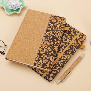 Set de Regalo Empresarial con Empaque de Tela, Libreta A5, Bolígrafo, USB y Taza para Reuniones y Actas, Artículos Promocionales - Product Image 4