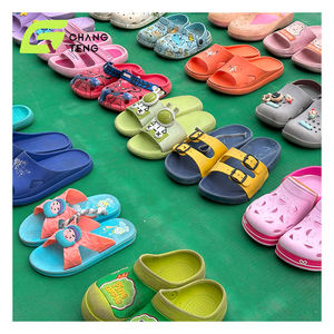 Toplu satın karışık marka ikinci el çocuk terlik toptan erkek ve kız için düşük bir fiyata kullanılan çocuk terlik - Product Image 3