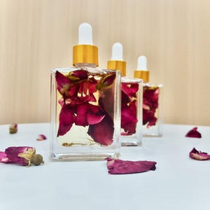 Huiles essentielles biologiques de marque privée Pétale multi-usage Huiles hydratantes <span class=keywords><strong>pour</strong></span> le corps <span class=keywords><strong>pour</strong></span> la peau du <span class=keywords><strong>visage</strong></span> Huile de pétales de lavande, de rose et de jasmin - Product Image 4