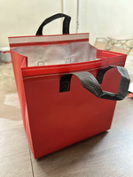 Sac de livraison isotherme en aluminium non tissé laminé avec doublure en coton perlé thermique et fermeture auto-adhésive pour plats à emporter